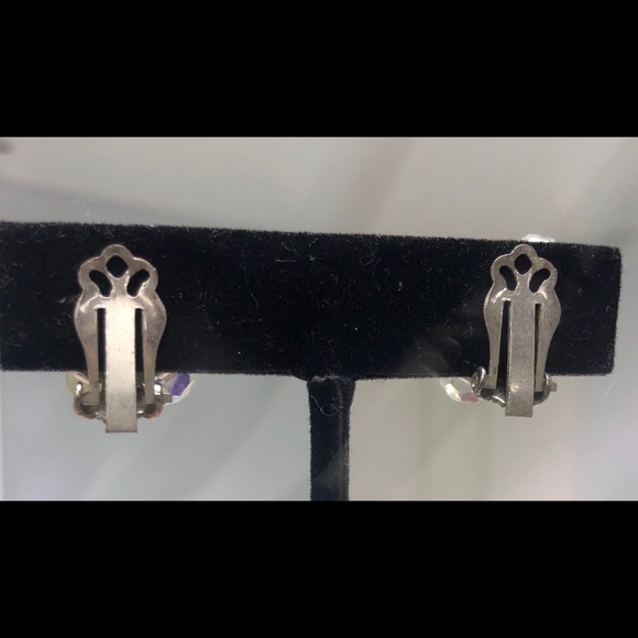 Aurora Borealis cluster, clip earrings - Picture 3 of 4